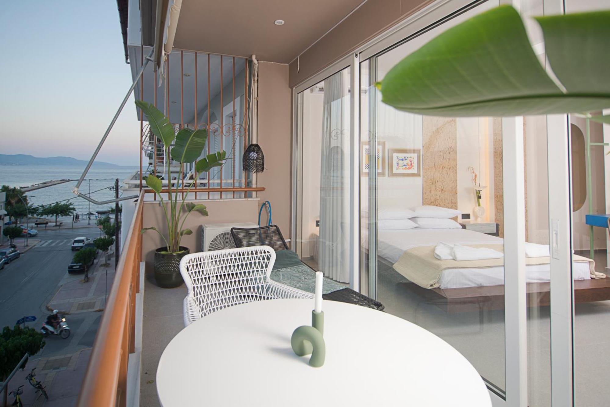 Infinity Blue Next To The Sea Apartment Kalamata Exterior foto